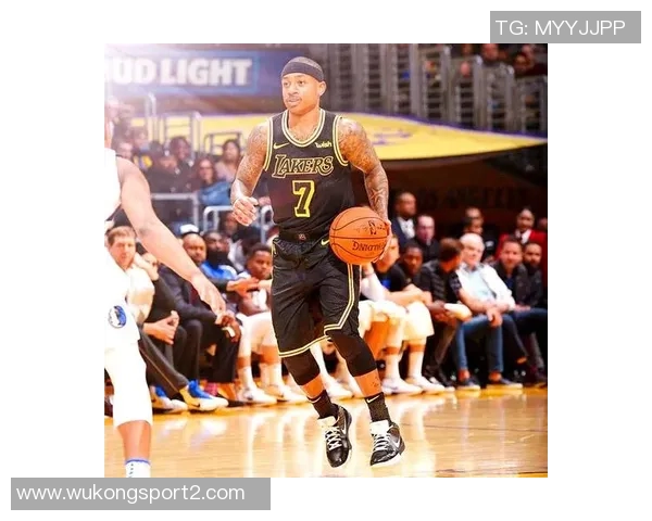 埃文斯替补出战三分球高效命中助球队逆转获胜贡献21分